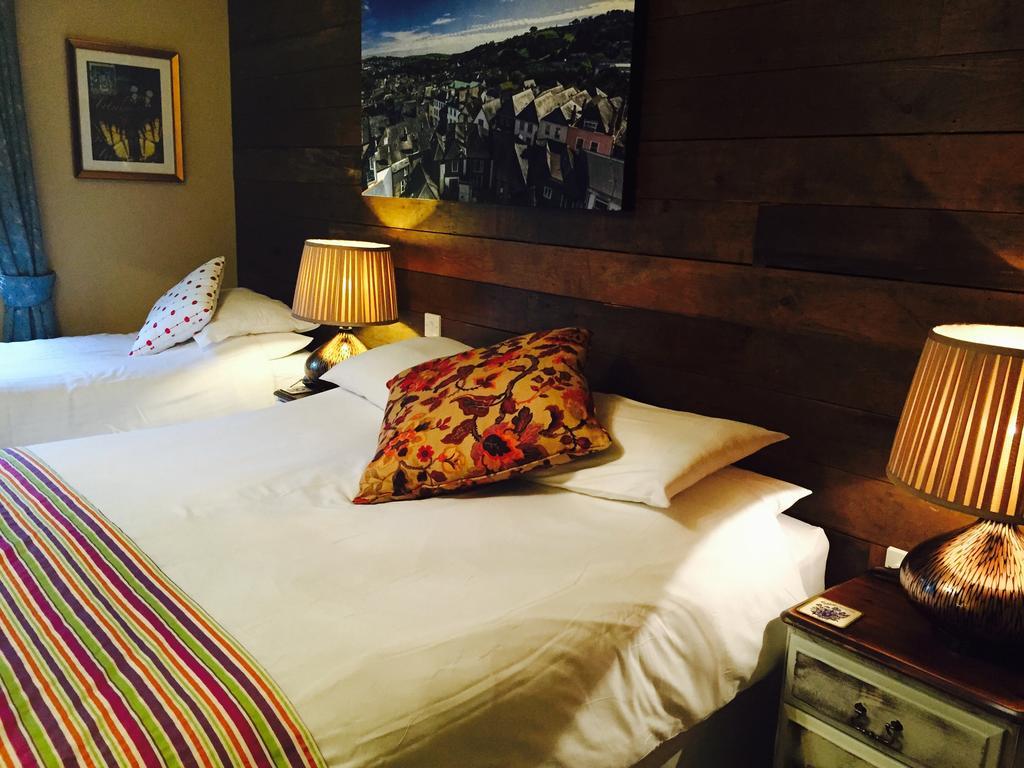 The Waterman'S Arms Bed & Breakfast Тотнис Стая снимка
